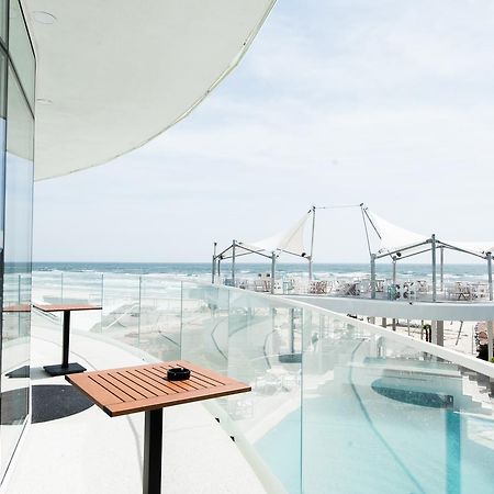 White Tower Mamaia Aparthotel Exterior photo